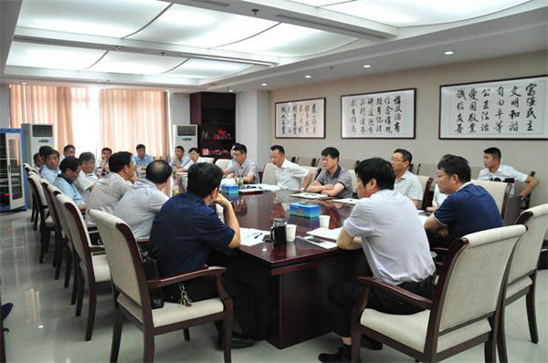 全縣脫貧攻堅“九大工程”調(diào)度會_副本.jpg