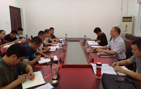 20180823葛鵬參加指導(dǎo)拂曉鄉(xiāng)“講嚴(yán)立”暨巡視整改專題民主生活會(huì) (1)_副本_副本.jpg